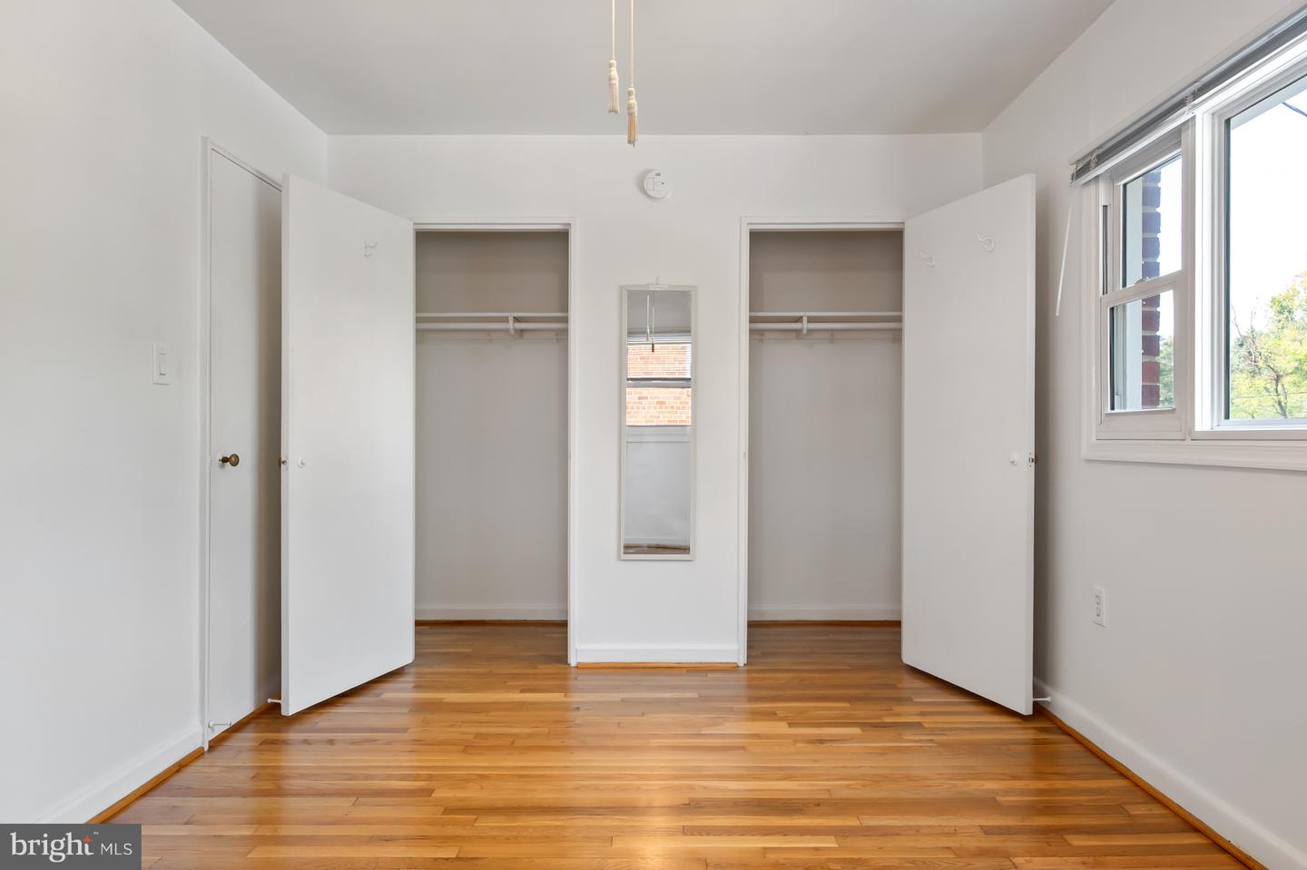 133 E TAYLOR RUN PKWY, ALEXANDRIA, Virginia 22314, 3 Bedrooms Bedrooms, ,2 BathroomsBathrooms,Residential,For sale,133 E TAYLOR RUN PKWY,VAAX2048932 MLS # VAAX2048932