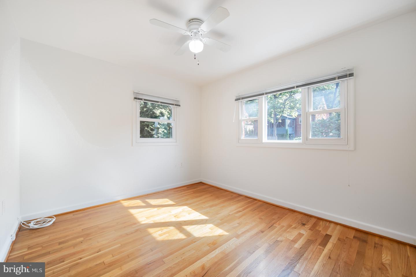133 E TAYLOR RUN PKWY, ALEXANDRIA, Virginia 22314, 3 Bedrooms Bedrooms, ,2 BathroomsBathrooms,Residential,For sale,133 E TAYLOR RUN PKWY,VAAX2048932 MLS # VAAX2048932