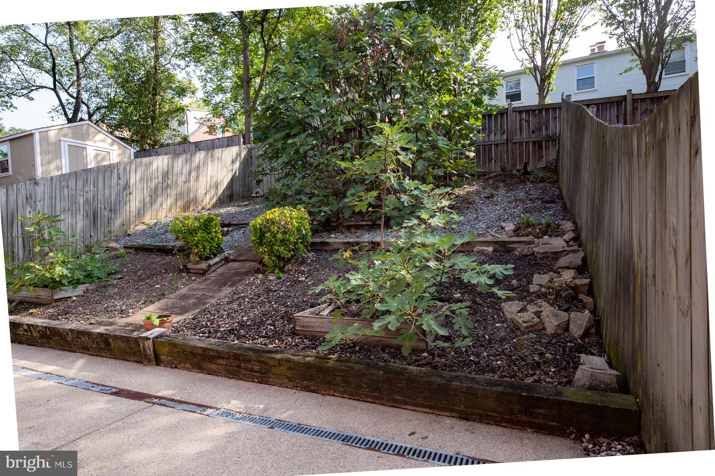 133 E TAYLOR RUN PKWY, ALEXANDRIA, Virginia 22314, 3 Bedrooms Bedrooms, ,2 BathroomsBathrooms,Residential,For sale,133 E TAYLOR RUN PKWY,VAAX2048932 MLS # VAAX2048932