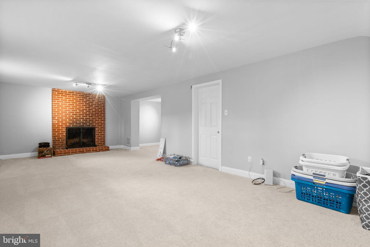 2306 BARBOUR RD, FALLS CHURCH, Virginia 22043, 4 Bedrooms Bedrooms, ,2 BathroomsBathrooms,Residential,For sale,2306 BARBOUR RD,VAFX2263188 MLS # VAFX2263188