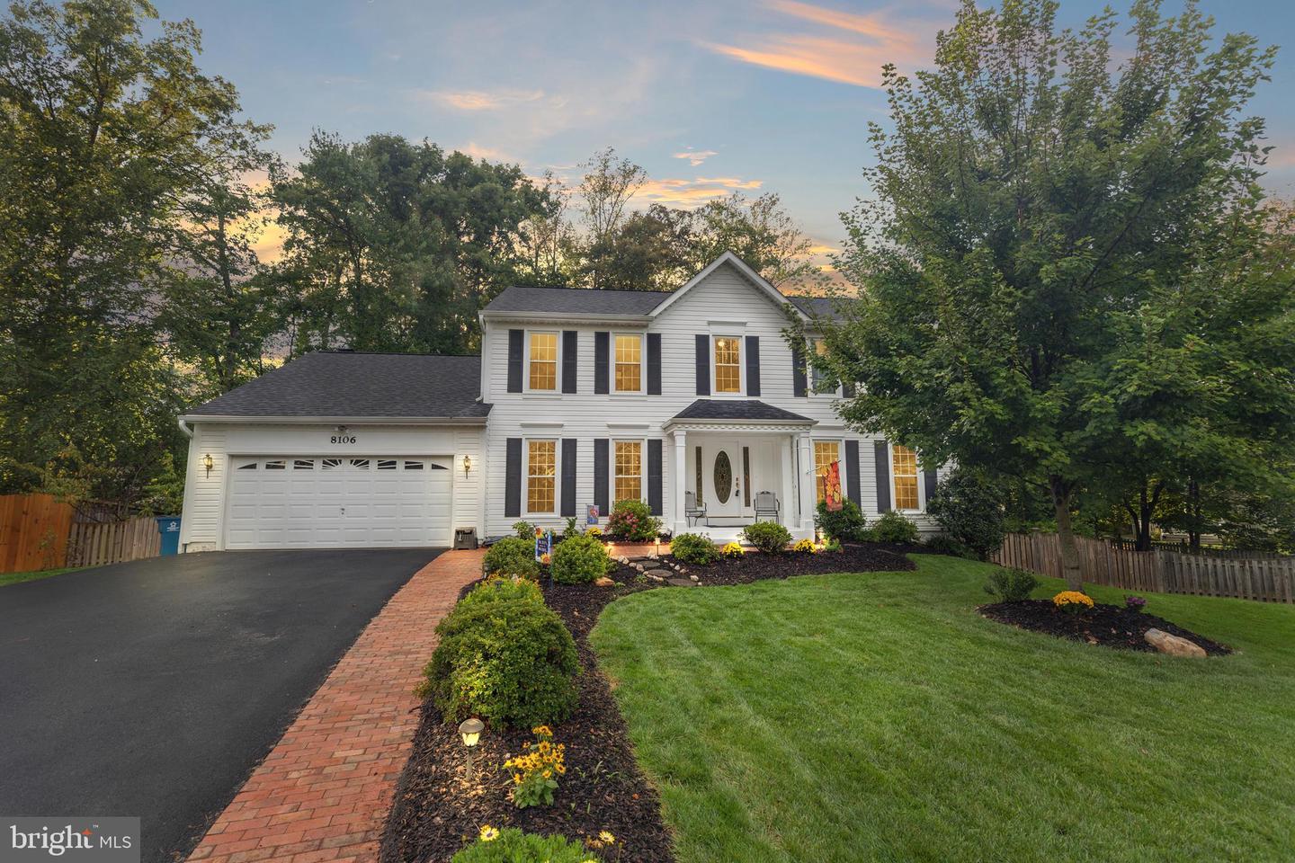 8106 OAK HOLLOW CT, FAIRFAX STATION, Virginia 22039, 5 Bedrooms Bedrooms, ,3 BathroomsBathrooms,Residential,For sale,8106 OAK HOLLOW CT,VAFX2263560 MLS # VAFX2263560