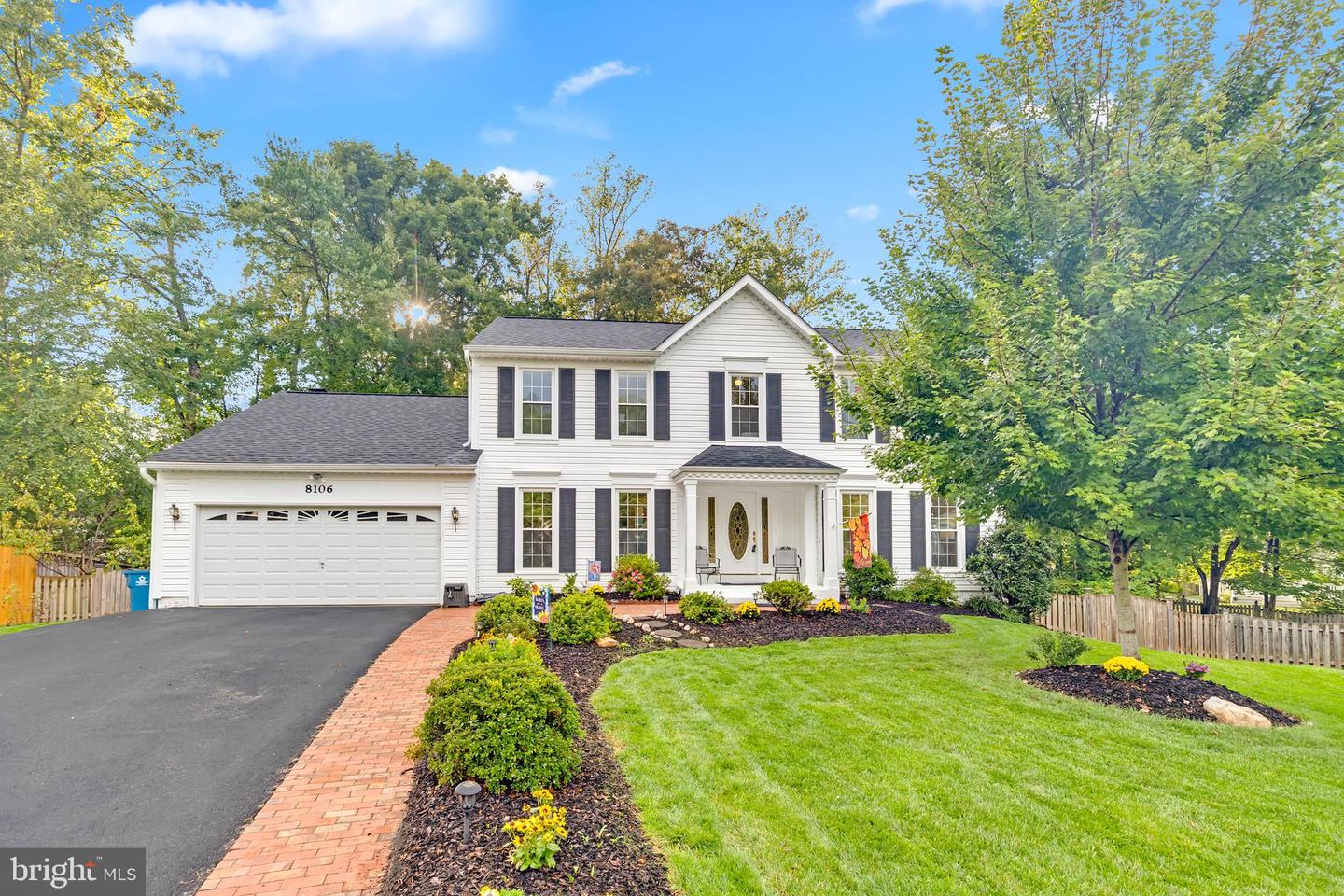 8106 OAK HOLLOW CT, FAIRFAX STATION, Virginia 22039, 5 Bedrooms Bedrooms, ,3 BathroomsBathrooms,Residential,For sale,8106 OAK HOLLOW CT,VAFX2263560 MLS # VAFX2263560
