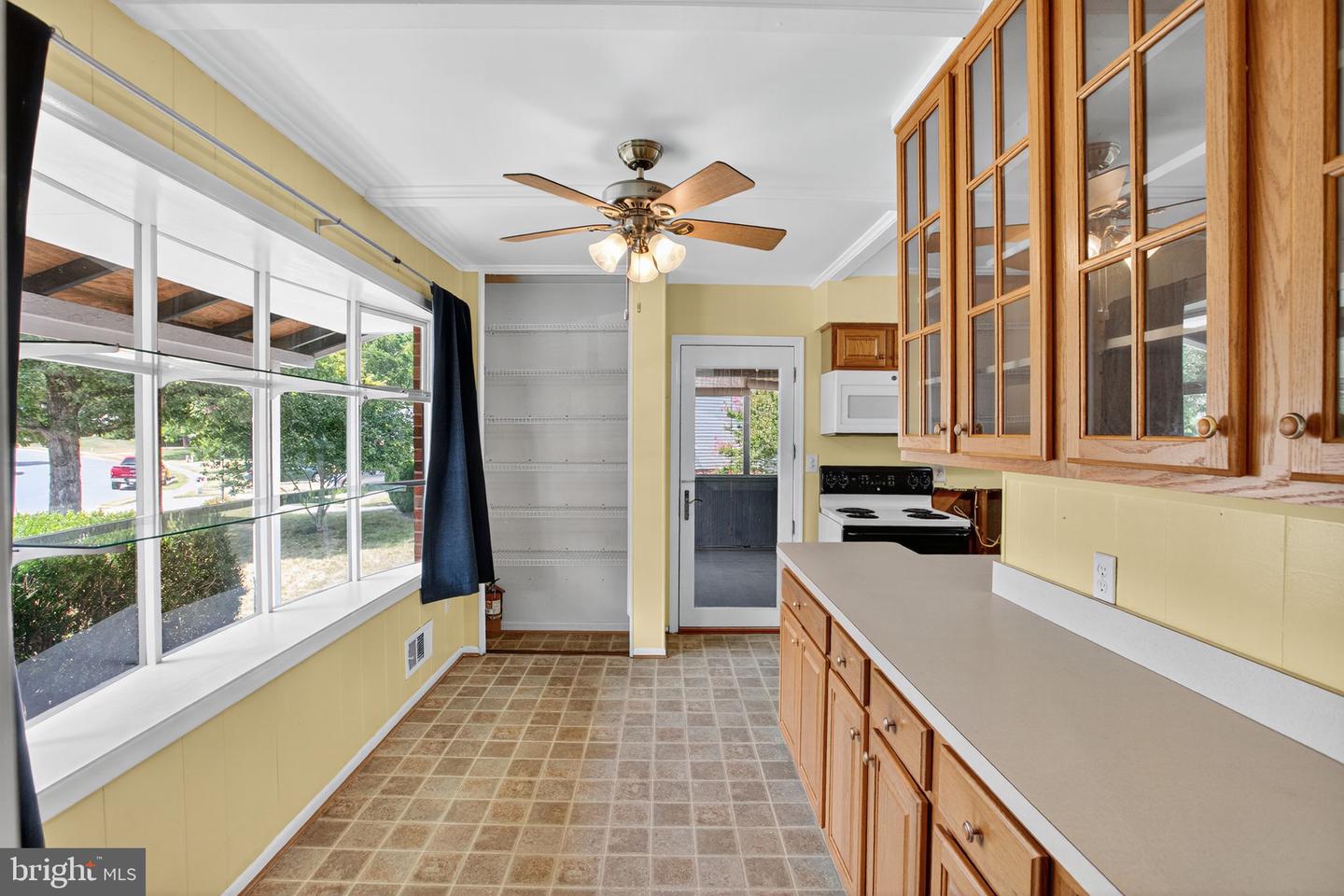 7374 ROXBURY AVE, MANASSAS, Virginia 20109, 4 Bedrooms Bedrooms, 8 Rooms Rooms,3 BathroomsBathrooms,Residential,For sale,7374 ROXBURY AVE,VAPW2102884 MLS # VAPW2102884