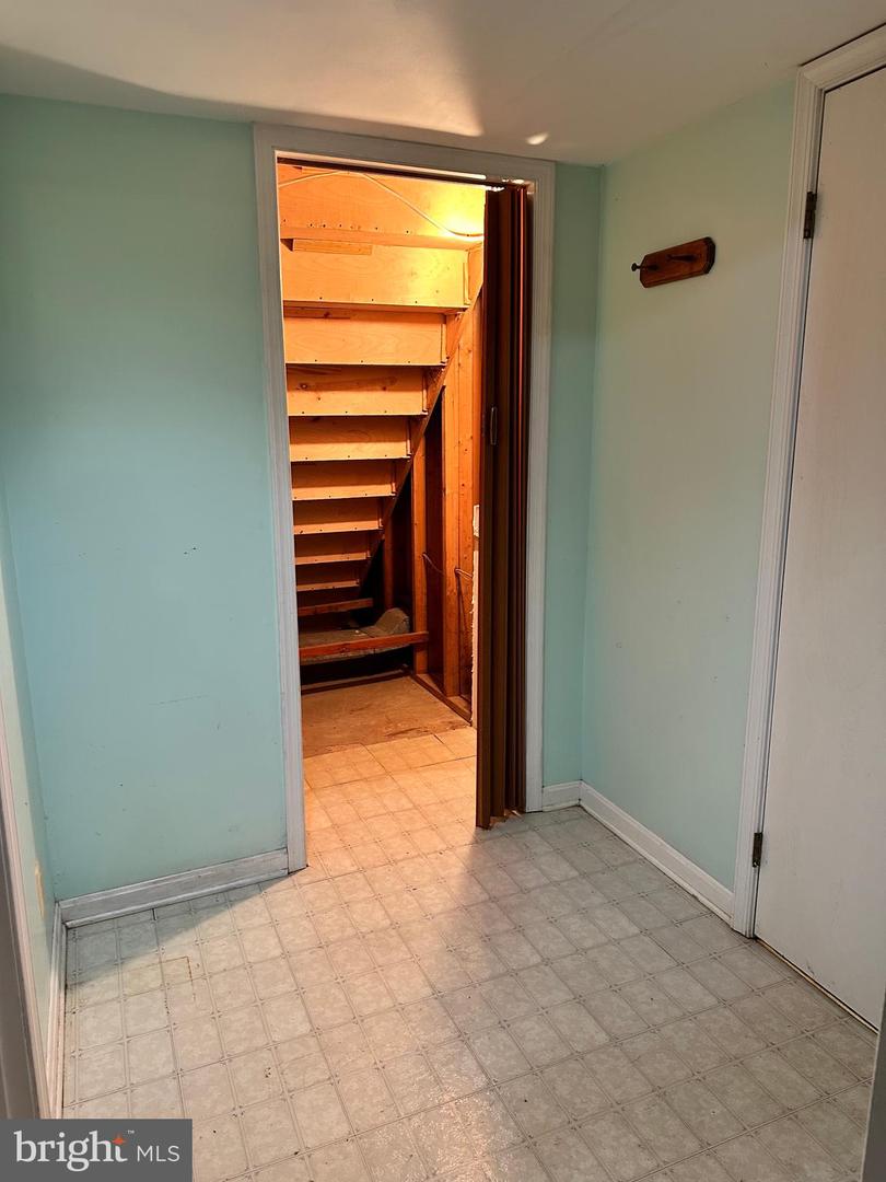 7374 ROXBURY AVE, MANASSAS, Virginia 20109, 4 Bedrooms Bedrooms, 8 Rooms Rooms,3 BathroomsBathrooms,Residential,For sale,7374 ROXBURY AVE,VAPW2102884 MLS # VAPW2102884