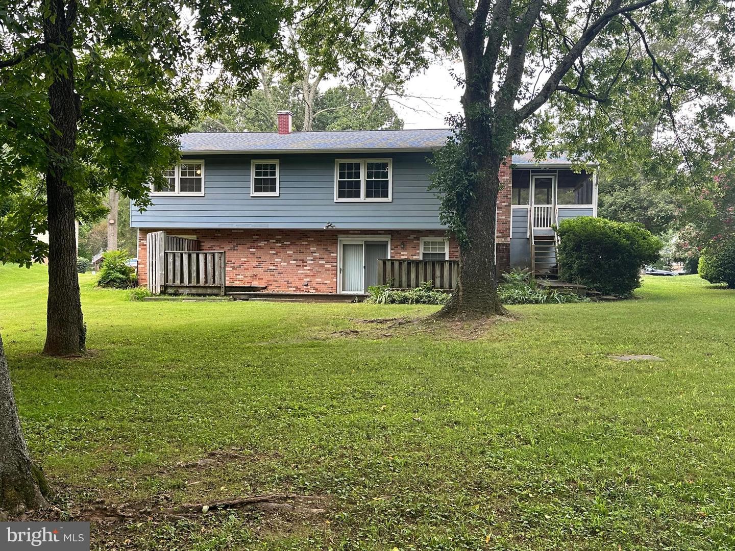 7374 ROXBURY AVE, MANASSAS, Virginia 20109, 4 Bedrooms Bedrooms, 8 Rooms Rooms,3 BathroomsBathrooms,Residential,For sale,7374 ROXBURY AVE,VAPW2102884 MLS # VAPW2102884
