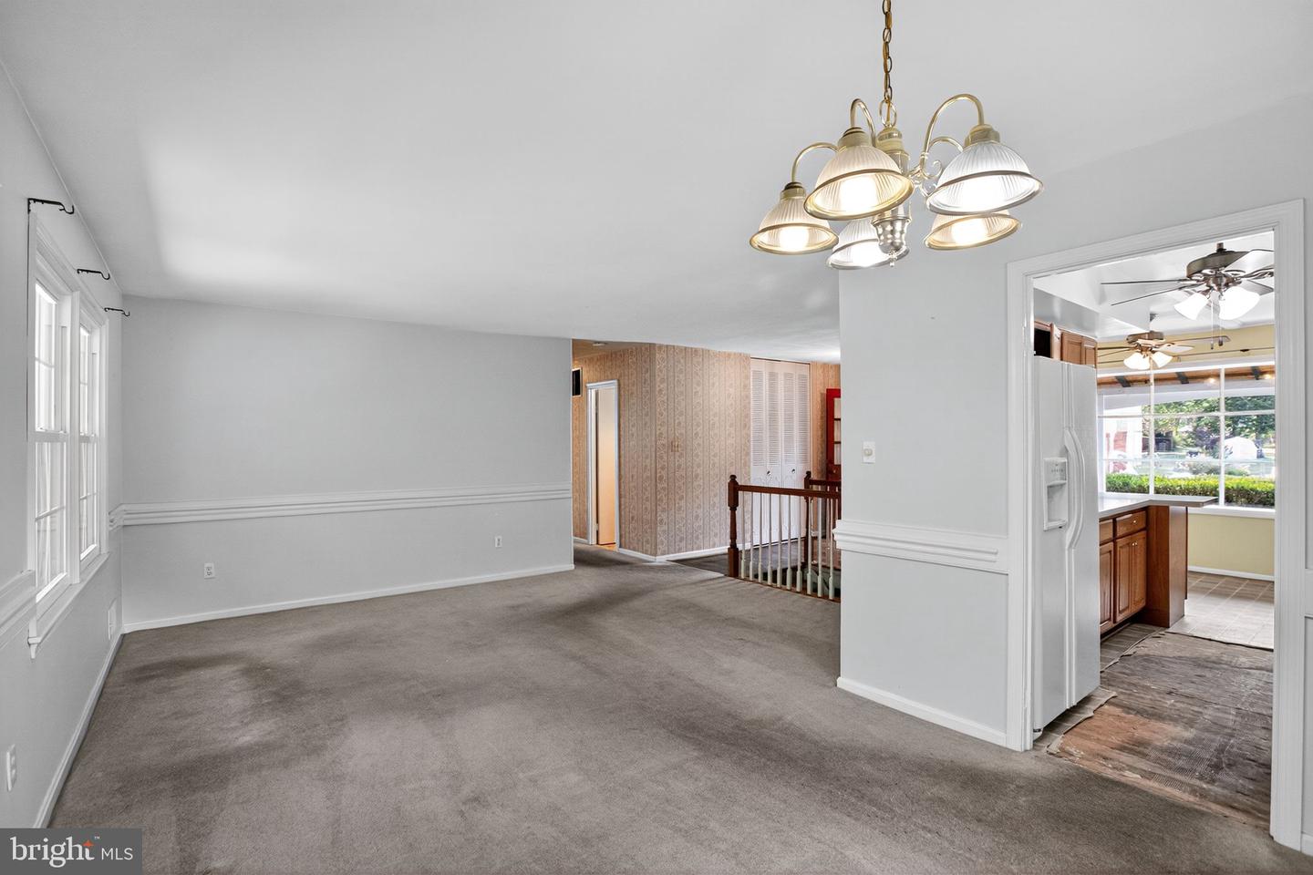 7374 ROXBURY AVE, MANASSAS, Virginia 20109, 4 Bedrooms Bedrooms, 8 Rooms Rooms,3 BathroomsBathrooms,Residential,For sale,7374 ROXBURY AVE,VAPW2102884 MLS # VAPW2102884