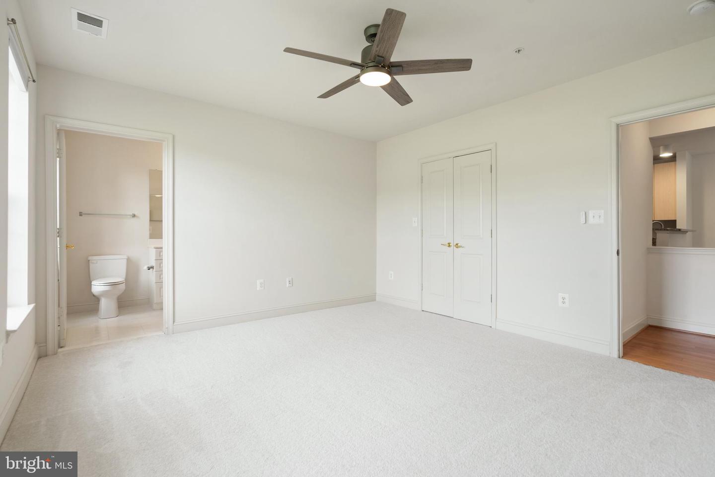 6704 HOLLY FARM LN #UNIT 109, WARRENTON, Virginia 20187, 2 Bedrooms Bedrooms, ,2 BathroomsBathrooms,Residential,For sale,6704 HOLLY FARM LN #UNIT 109,VAFQ2018114 MLS # VAFQ2018114