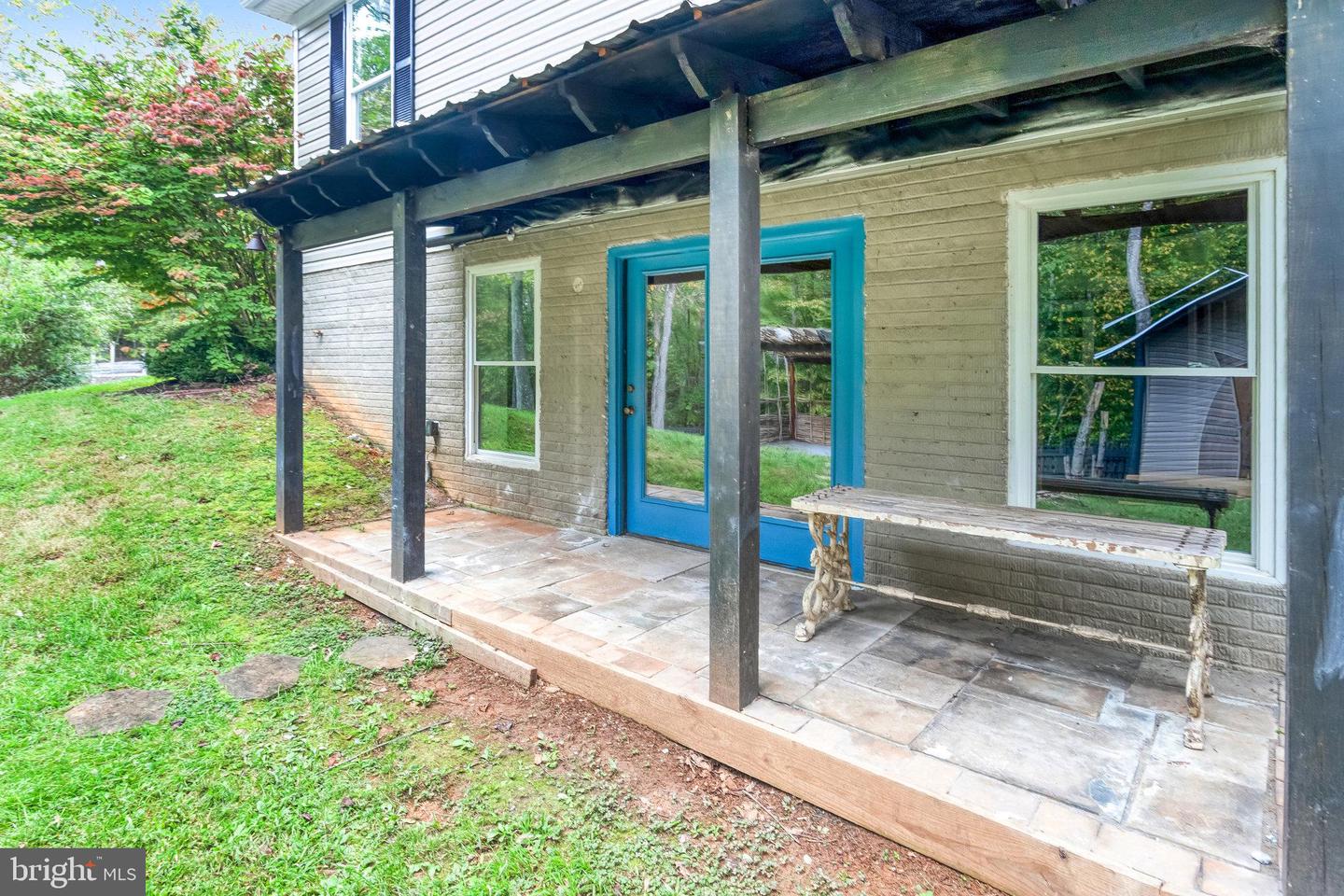 5536 KEYSER RD, HUME, Virginia 22639, 4 Bedrooms Bedrooms, 15 Rooms Rooms,3 BathroomsBathrooms,Residential,For sale,5536 KEYSER RD,VAFQ2018126 MLS # VAFQ2018126
