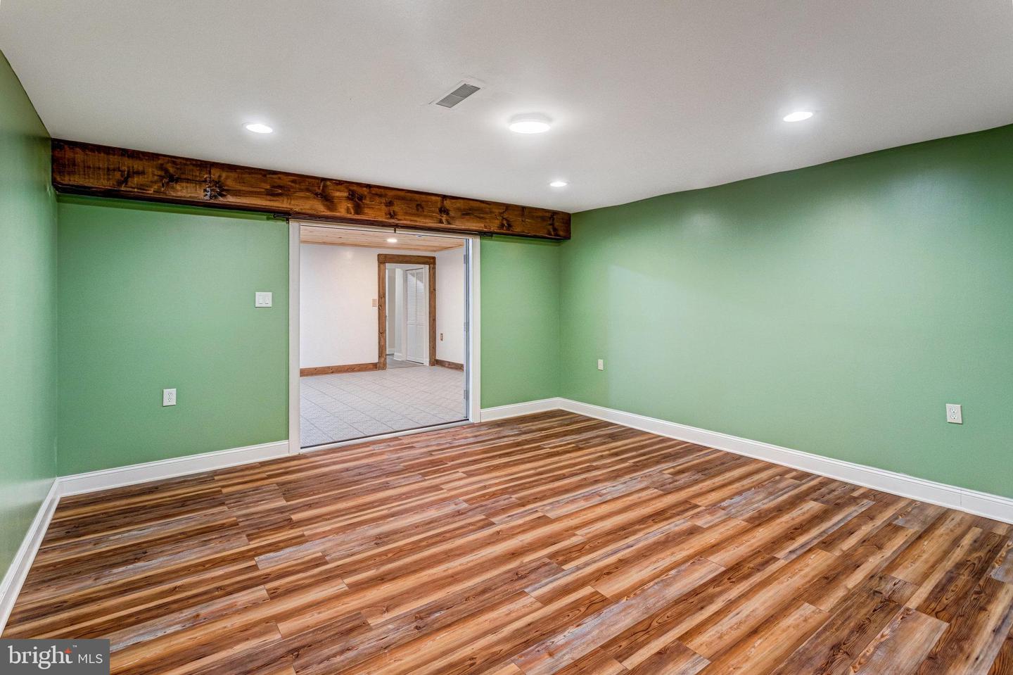 5536 KEYSER RD, HUME, Virginia 22639, 4 Bedrooms Bedrooms, 15 Rooms Rooms,3 BathroomsBathrooms,Residential,For sale,5536 KEYSER RD,VAFQ2018126 MLS # VAFQ2018126