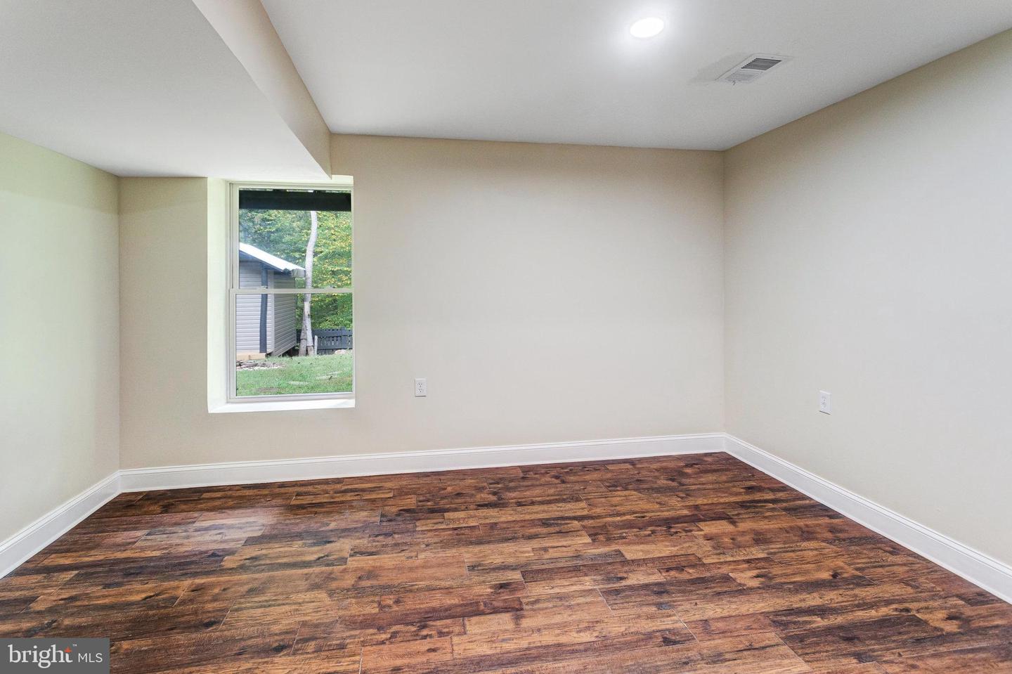 5536 KEYSER RD, HUME, Virginia 22639, 4 Bedrooms Bedrooms, 15 Rooms Rooms,3 BathroomsBathrooms,Residential,For sale,5536 KEYSER RD,VAFQ2018126 MLS # VAFQ2018126