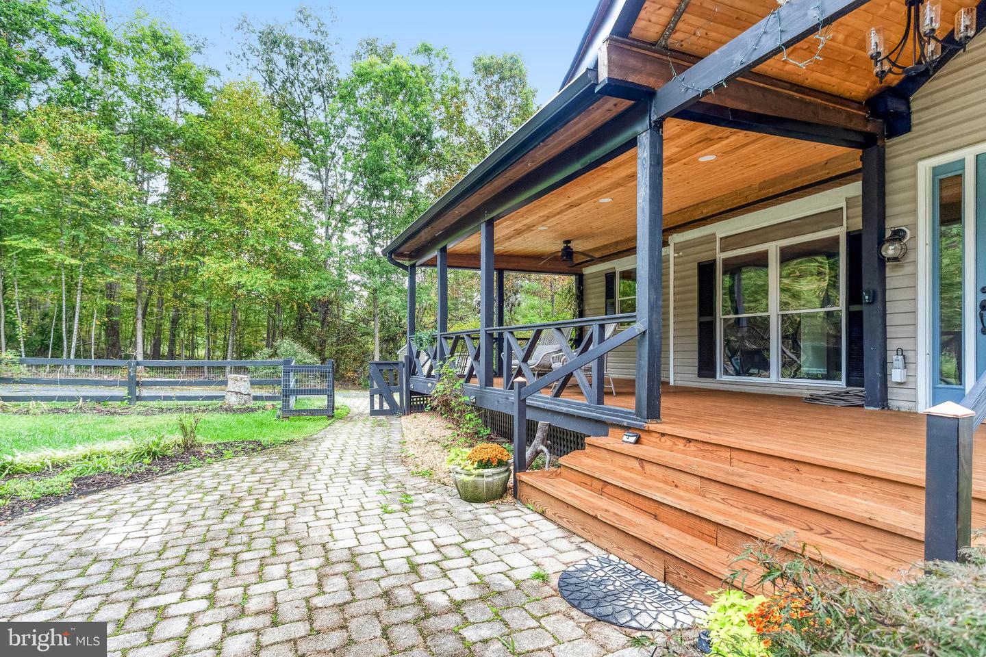 5536 KEYSER RD, HUME, Virginia 22639, 4 Bedrooms Bedrooms, 15 Rooms Rooms,3 BathroomsBathrooms,Residential,For sale,5536 KEYSER RD,VAFQ2018126 MLS # VAFQ2018126