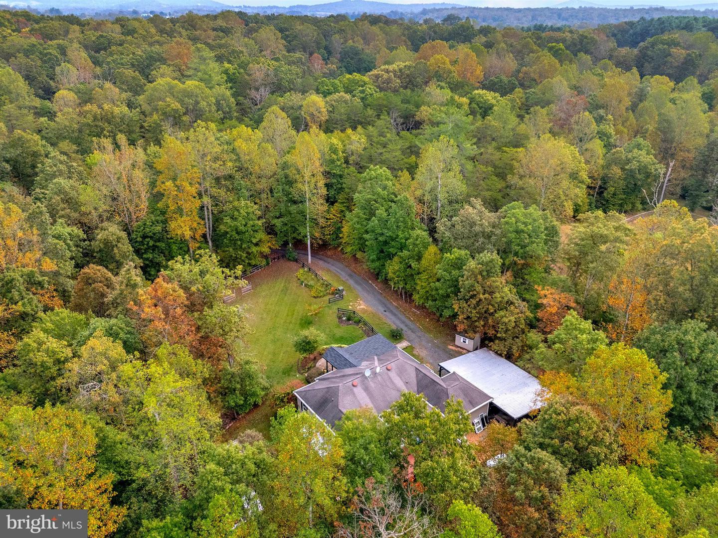 5536 KEYSER RD, HUME, Virginia 22639, 4 Bedrooms Bedrooms, 15 Rooms Rooms,3 BathroomsBathrooms,Residential,For sale,5536 KEYSER RD,VAFQ2018126 MLS # VAFQ2018126