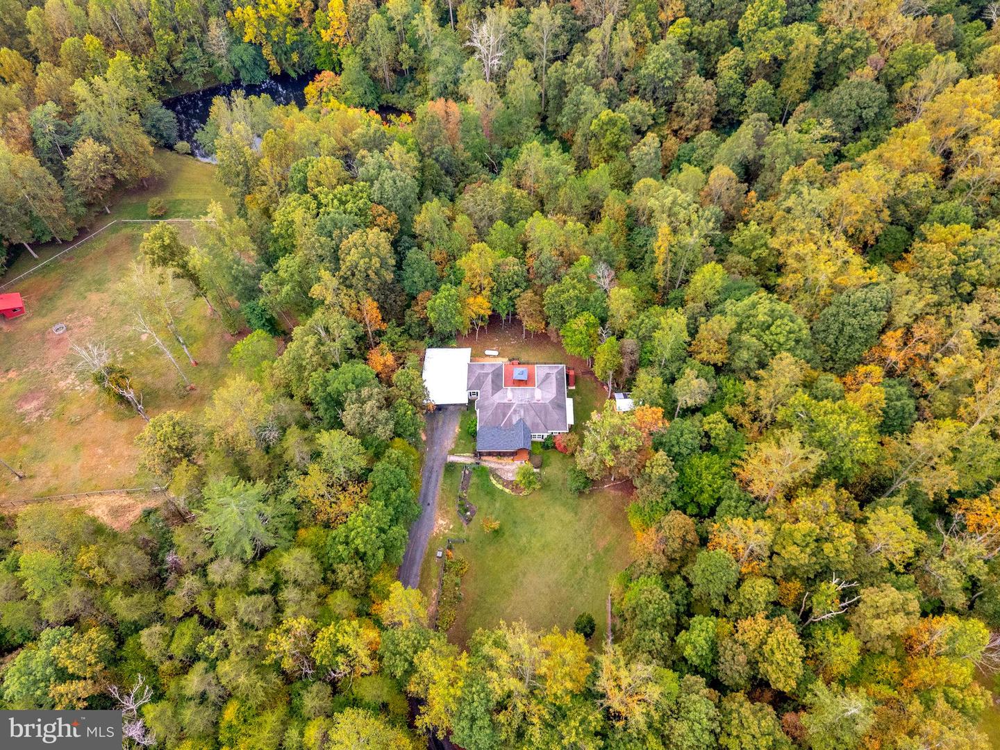 5536 KEYSER RD, HUME, Virginia 22639, 4 Bedrooms Bedrooms, 15 Rooms Rooms,3 BathroomsBathrooms,Residential,For sale,5536 KEYSER RD,VAFQ2018126 MLS # VAFQ2018126