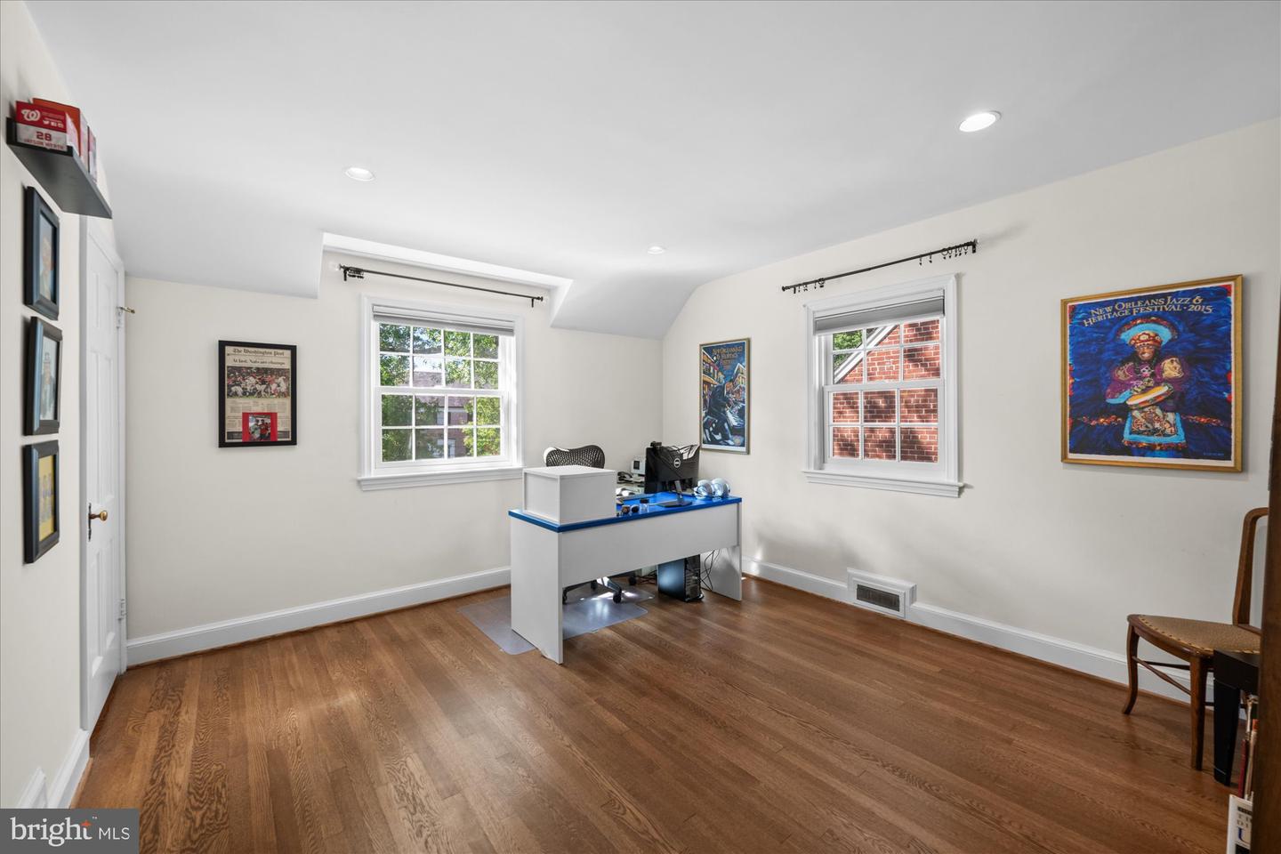 4337 VERPLANCK PL NW, WASHINGTON, District Of Columbia 20016, 3 Bedrooms Bedrooms, ,3 BathroomsBathrooms,Residential,For sale,4337 VERPLANCK PL NW,DCDC2217580 MLS # DCDC2217580