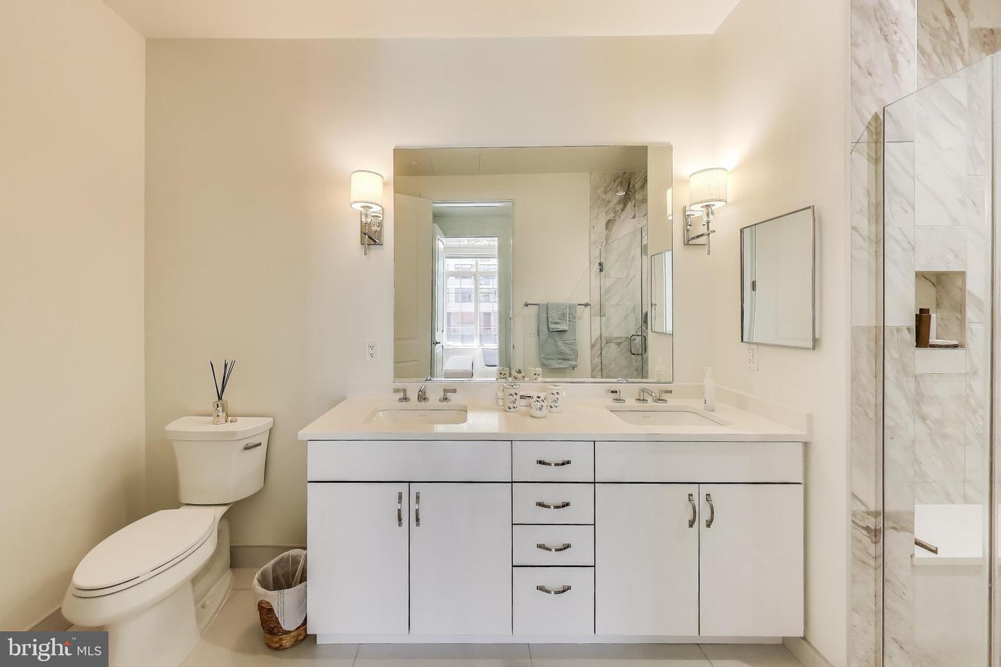 2122 N ST NW #5, WASHINGTON, District Of Columbia 20037, 2 Bedrooms Bedrooms, ,2 BathroomsBathrooms,Residential,For sale,2122 N ST NW #5,DCDC2217588 MLS # DCDC2217588