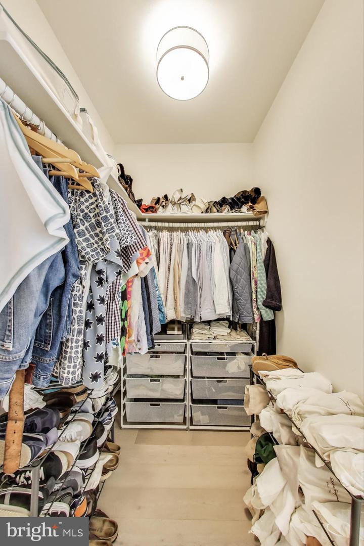 2122 N ST NW #5, WASHINGTON, District Of Columbia 20037, 2 Bedrooms Bedrooms, ,2 BathroomsBathrooms,Residential,For sale,2122 N ST NW #5,DCDC2217588 MLS # DCDC2217588