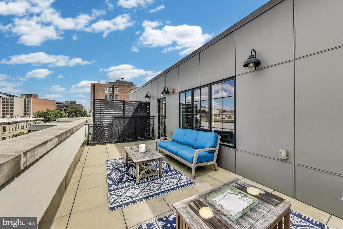 2122 N ST NW #5, WASHINGTON, District Of Columbia 20037, 2 Bedrooms Bedrooms, ,2 BathroomsBathrooms,Residential,For sale,2122 N ST NW #5,DCDC2217588 MLS # DCDC2217588