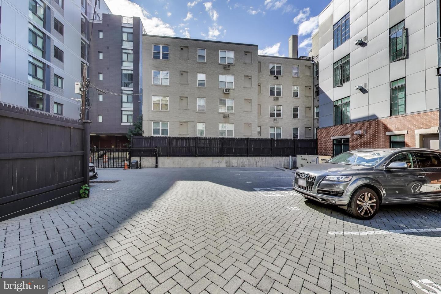 2122 N ST NW #5, WASHINGTON, District Of Columbia 20037, 2 Bedrooms Bedrooms, ,2 BathroomsBathrooms,Residential,For sale,2122 N ST NW #5,DCDC2217588 MLS # DCDC2217588