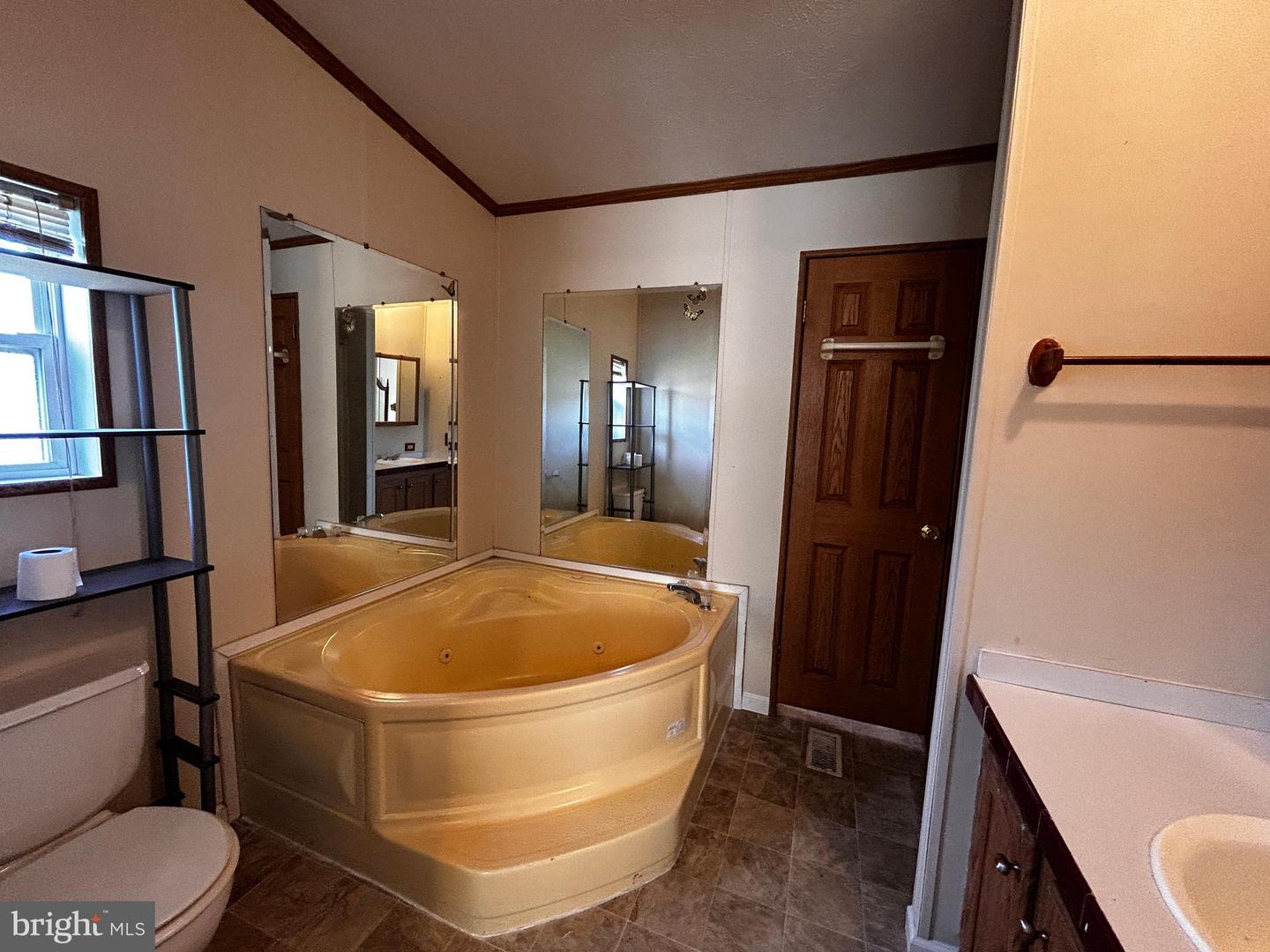 102 CONRAD CT, WINCHESTER, Virginia 22603, 3 Bedrooms Bedrooms, ,2 BathroomsBathrooms,Residential,For sale,102 CONRAD CT,VAFV2036522 MLS # VAFV2036522 102 CONRAD CT, WINCHESTER, Virginia 22603, 3 Bedrooms Bedrooms, ,2 BathroomsBathrooms,Residential,For sale,102 CONRAD CT,VAFV2036522 MLS # VAFV2036522