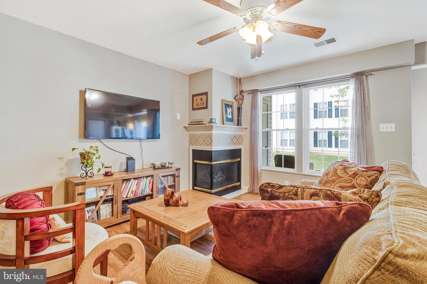 7525-C SNOWPEA CT #87, ALEXANDRIA, Virginia 22306, 2 Bedrooms Bedrooms, ,2 BathroomsBathrooms,Residential,For sale,7525-C SNOWPEA CT #87,VAFX2264450 MLS # VAFX2264450