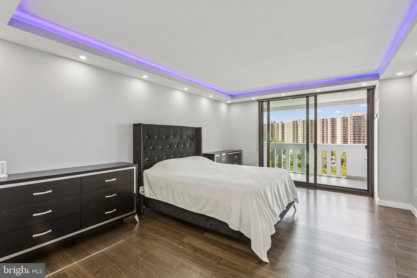 6101 EDSALL RD #1502, ALEXANDRIA, Virginia 22304, 2 Bedrooms Bedrooms, ,2 BathroomsBathrooms,Residential,For sale,6101 EDSALL RD #1502,VAAX2049224 MLS # VAAX2049224