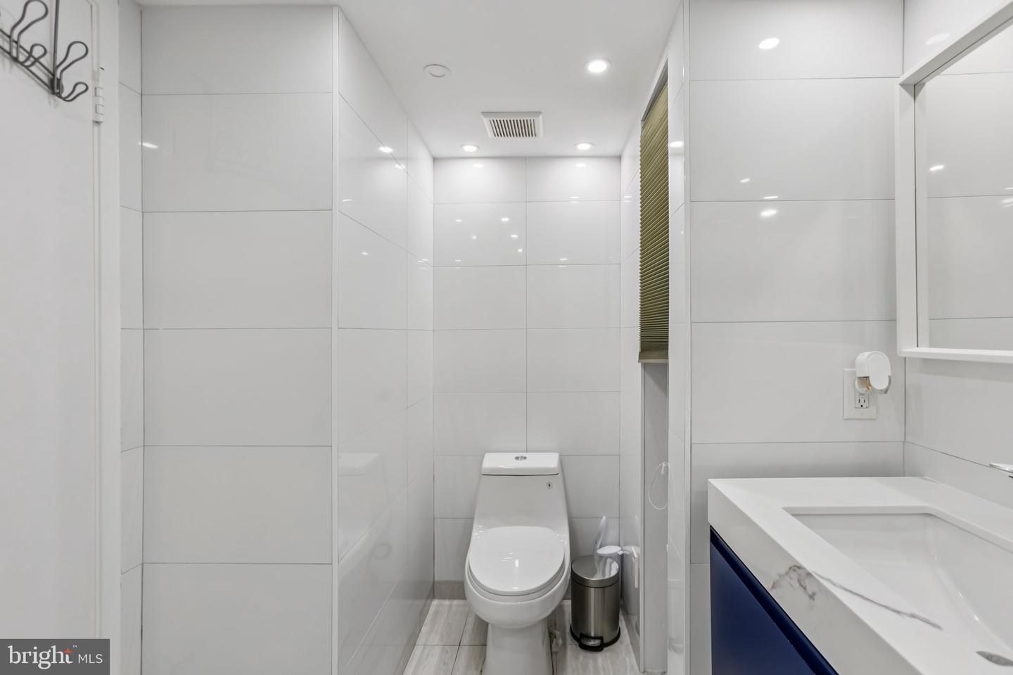 6101 EDSALL RD #1502, ALEXANDRIA, Virginia 22304, 2 Bedrooms Bedrooms, ,2 BathroomsBathrooms,Residential,For sale,6101 EDSALL RD #1502,VAAX2049224 MLS # VAAX2049224