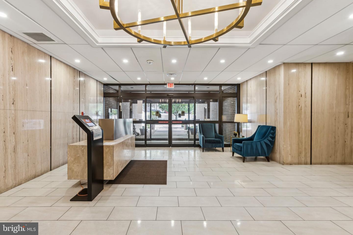 6101 EDSALL RD #1502, ALEXANDRIA, Virginia 22304, 2 Bedrooms Bedrooms, ,2 BathroomsBathrooms,Residential,For sale,6101 EDSALL RD #1502,VAAX2049224 MLS # VAAX2049224