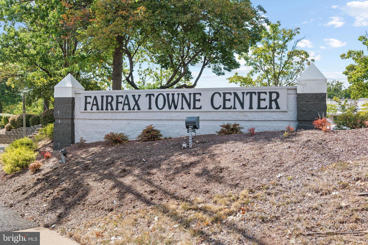 12276 FORT BUFFALO CIR #501, FAIRFAX, Virginia 22033, 1 Bedroom Bedrooms, ,1 BathroomBathrooms,Residential,For sale,12276 FORT BUFFALO CIR #501,VAFX2264710 MLS # VAFX2264710
