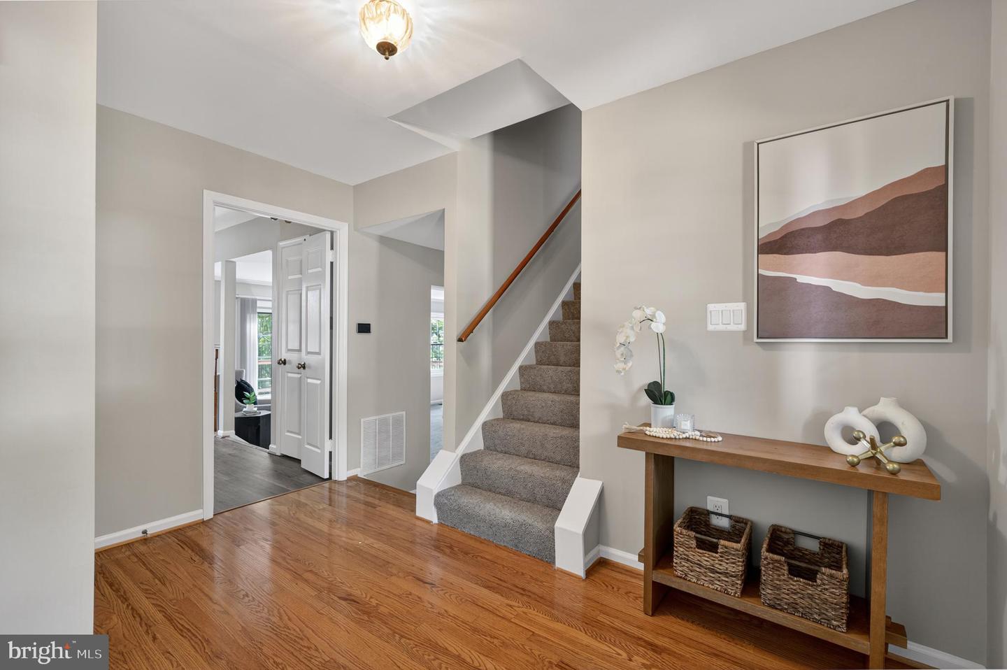 8105 VIOLA ST, SPRINGFIELD, Virginia 22152, 4 Bedrooms Bedrooms, ,2 BathroomsBathrooms,Residential,For sale,8105 VIOLA ST,VAFX2264808 MLS # VAFX2264808