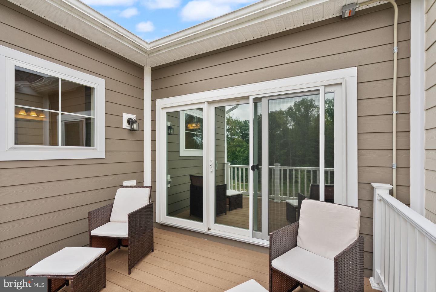 4087 ELIZABETH REED WAY, WOODBRIDGE, Virginia 22192, 3 Bedrooms Bedrooms, ,3 BathroomsBathrooms,Residential,For sale,4087 ELIZABETH REED WAY,VAPW2103312 MLS # VAPW2103312