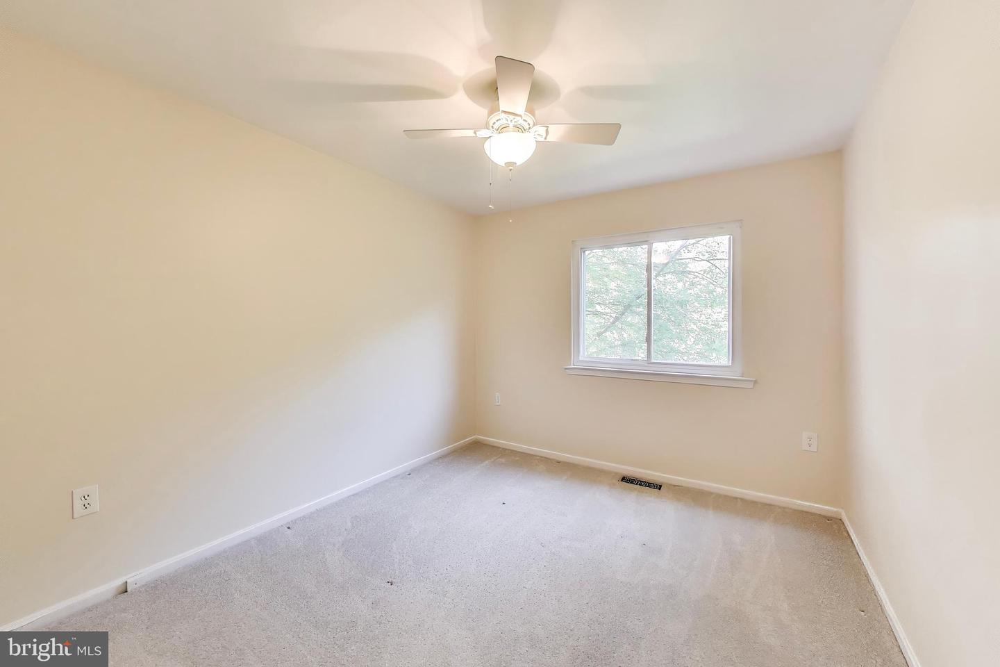 6027 KERRWOOD ST, BURKE, Virginia 22015, 3 Bedrooms Bedrooms, ,2 BathroomsBathrooms,Residential,For sale,6027 KERRWOOD ST,VAFX2265196 MLS # VAFX2265196