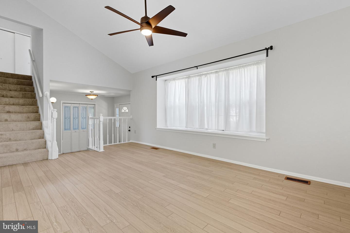 13 BRAXTON DR, STERLING, Virginia 20165, 3 Bedrooms Bedrooms, ,2 BathroomsBathrooms,Residential,For sale,13 BRAXTON DR,VALO2106262 MLS # VALO2106262