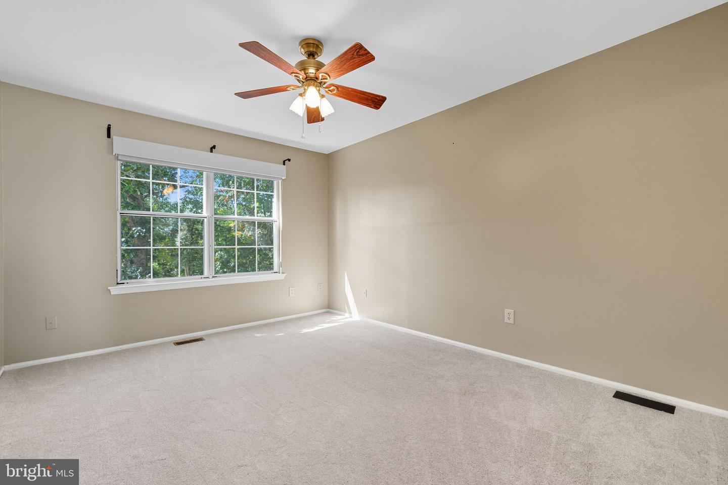 13 BRAXTON DR, STERLING, Virginia 20165, 3 Bedrooms Bedrooms, ,2 BathroomsBathrooms,Residential,For sale,13 BRAXTON DR,VALO2106262 MLS # VALO2106262