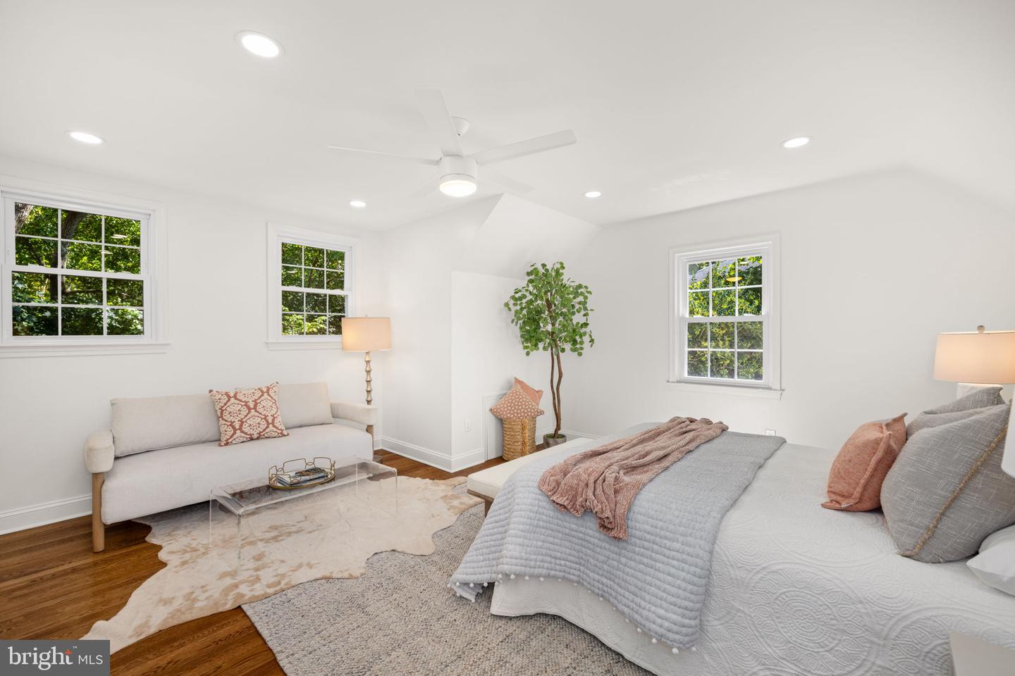 8415 RIVERSIDE RD, ALEXANDRIA, Virginia 22308, 4 Bedrooms Bedrooms, ,3 BathroomsBathrooms,Residential,For sale,8415 RIVERSIDE RD,VAFX2265348 MLS # VAFX2265348