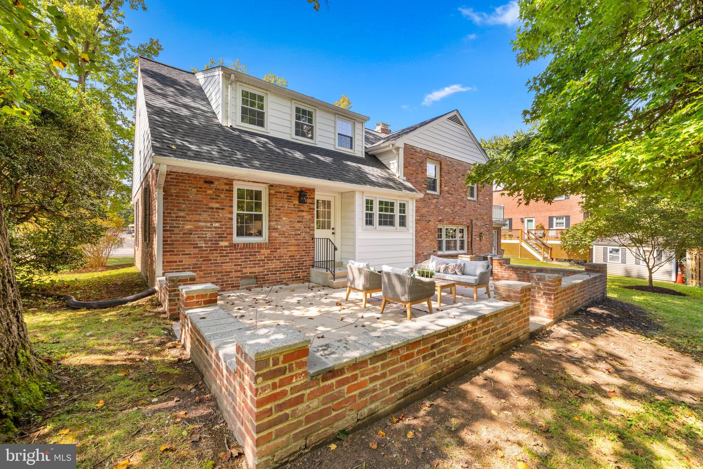 8415 RIVERSIDE RD, ALEXANDRIA, Virginia 22308, 4 Bedrooms Bedrooms, ,3 BathroomsBathrooms,Residential,For sale,8415 RIVERSIDE RD,VAFX2265348 MLS # VAFX2265348