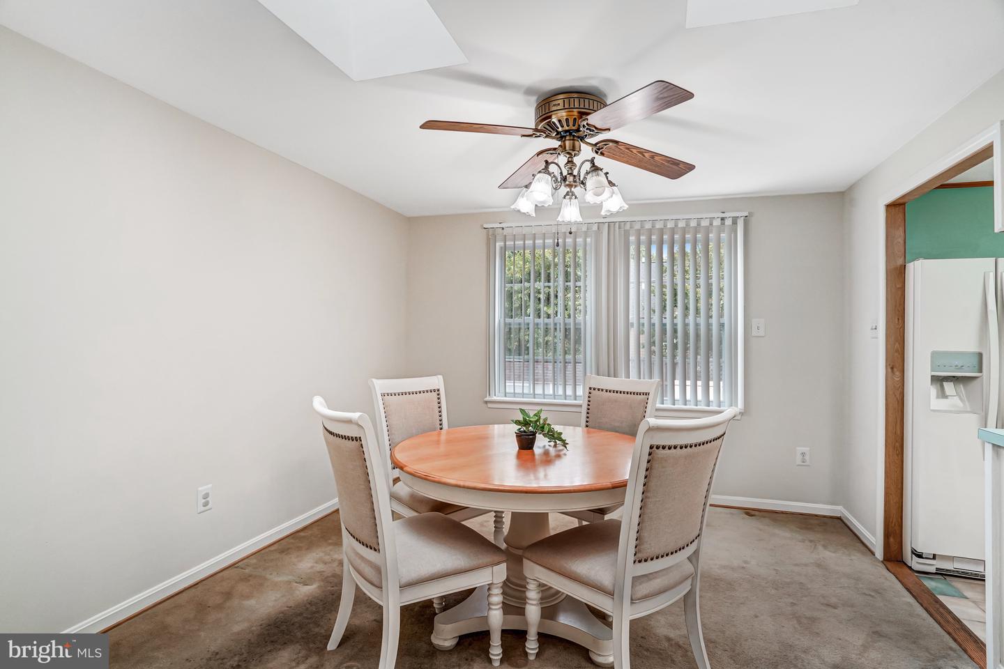 4107 MOUNT ECHO LN, FAIRFAX, Virginia 22033, 4 Bedrooms Bedrooms, ,3 BathroomsBathrooms,Residential,For sale,4107 MOUNT ECHO LN,VAFX2265764 MLS # VAFX2265764