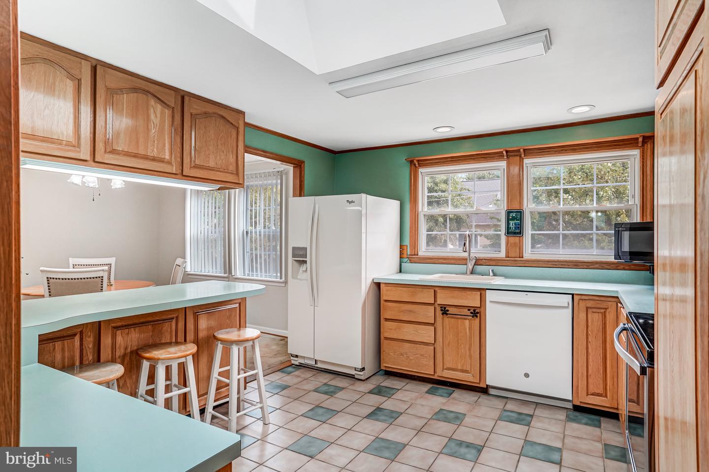 4107 MOUNT ECHO LN, FAIRFAX, Virginia 22033, 4 Bedrooms Bedrooms, ,3 BathroomsBathrooms,Residential,For sale,4107 MOUNT ECHO LN,VAFX2265764 MLS # VAFX2265764