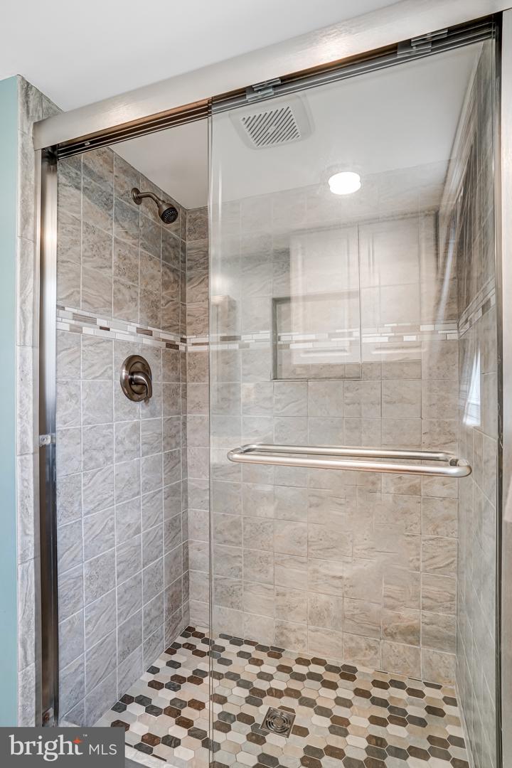 4107 MOUNT ECHO LN, FAIRFAX, Virginia 22033, 4 Bedrooms Bedrooms, ,3 BathroomsBathrooms,Residential,For sale,4107 MOUNT ECHO LN,VAFX2265764 MLS # VAFX2265764