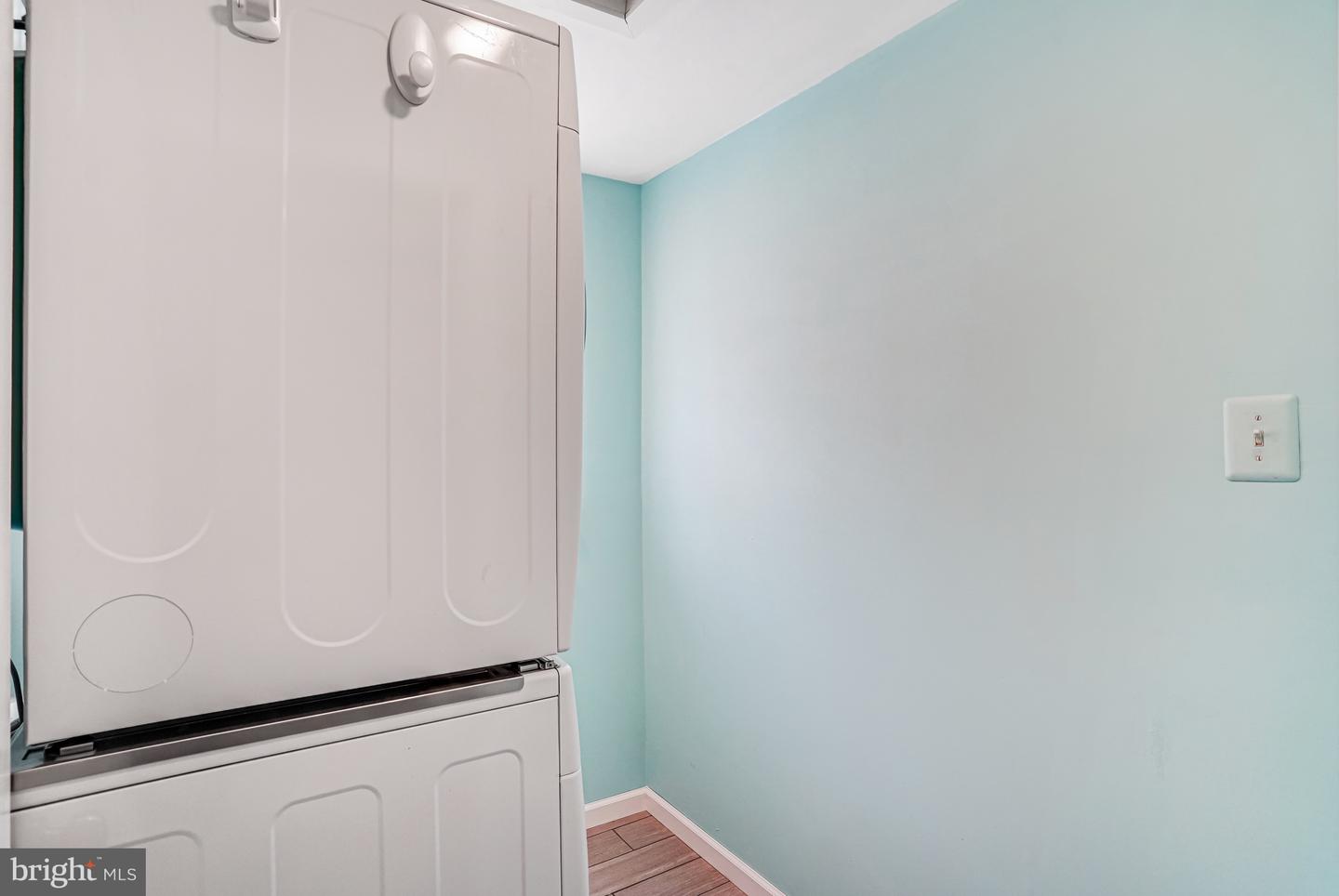 4107 MOUNT ECHO LN, FAIRFAX, Virginia 22033, 4 Bedrooms Bedrooms, ,3 BathroomsBathrooms,Residential,For sale,4107 MOUNT ECHO LN,VAFX2265764 MLS # VAFX2265764