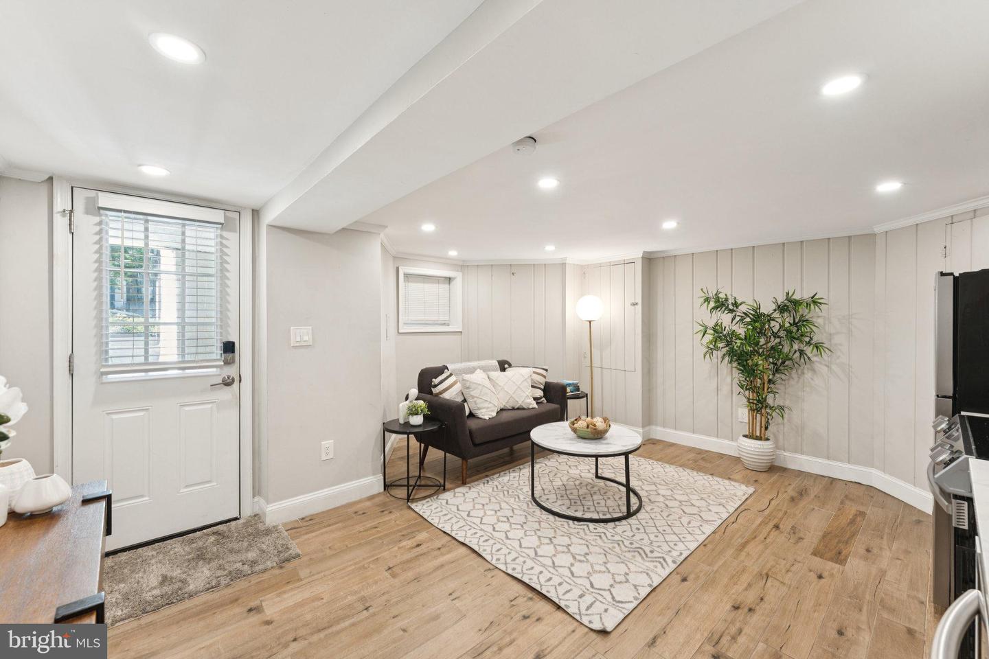 123 U ST NW, WASHINGTON, District Of Columbia 20001, 5 Bedrooms Bedrooms, ,3 BathroomsBathrooms,Residential,For sale,123 U ST NW,DCDC2221244 MLS # DCDC2221244