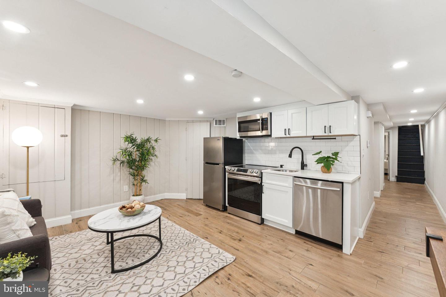 123 U ST NW, WASHINGTON, District Of Columbia 20001, 5 Bedrooms Bedrooms, ,3 BathroomsBathrooms,Residential,For sale,123 U ST NW,DCDC2221244 MLS # DCDC2221244