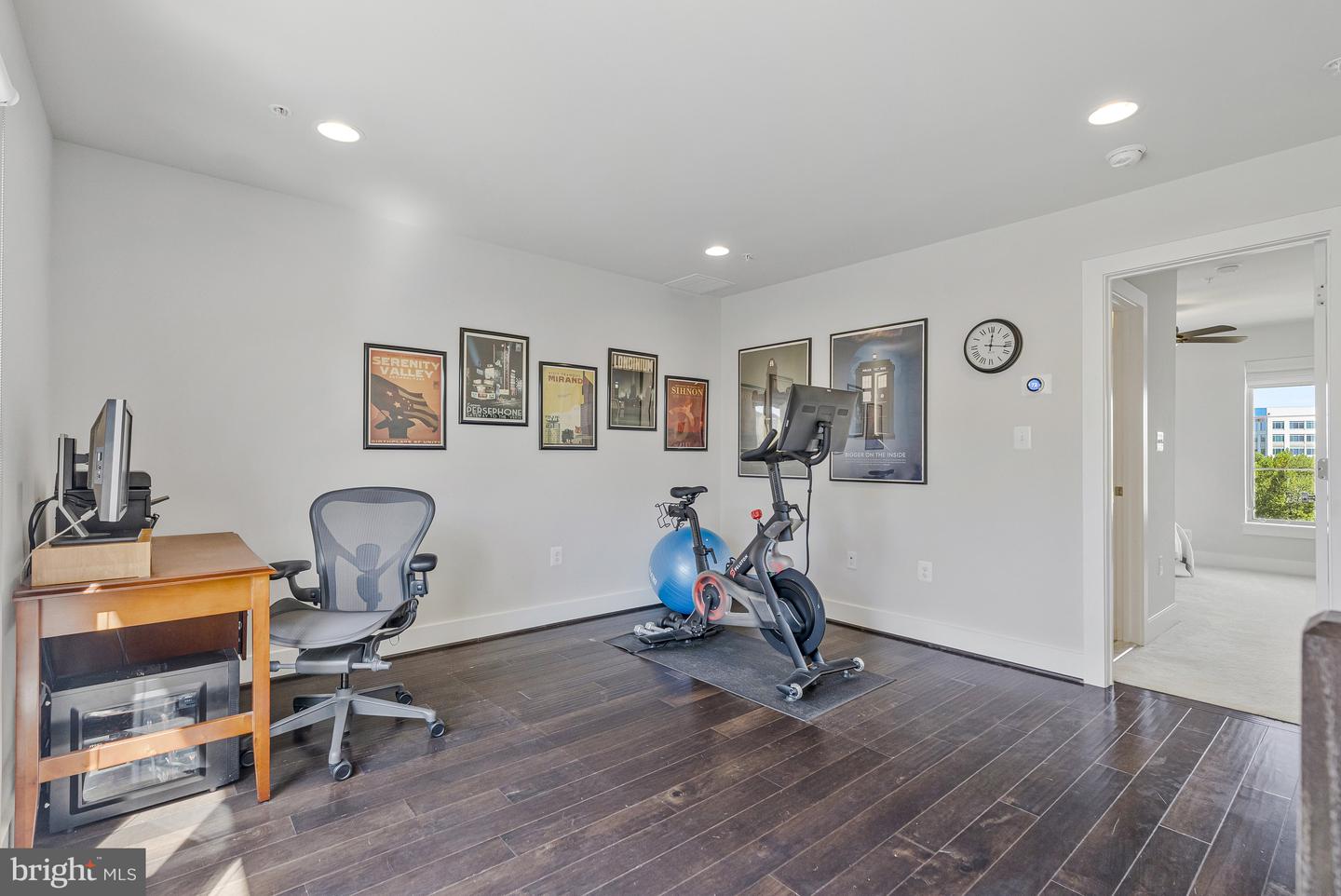 4810 GARDEN VIEW LN, CHANTILLY, Virginia 20151, 3 Bedrooms Bedrooms, ,3 BathroomsBathrooms,Residential,For sale,4810 GARDEN VIEW LN,VAFX2265872 MLS # VAFX2265872