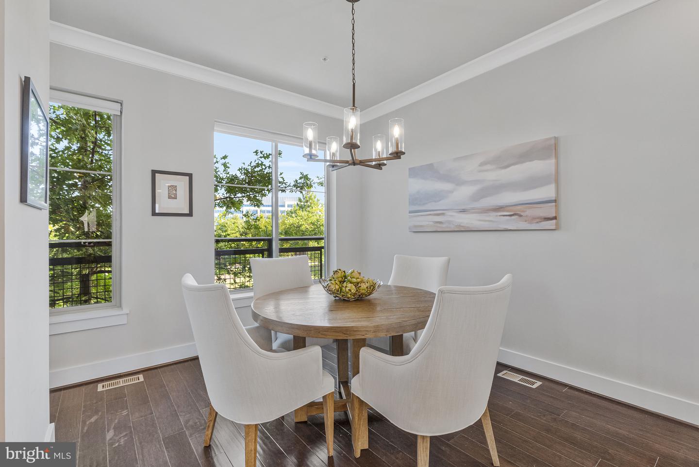 4810 GARDEN VIEW LN, CHANTILLY, Virginia 20151, 3 Bedrooms Bedrooms, ,3 BathroomsBathrooms,Residential,For sale,4810 GARDEN VIEW LN,VAFX2265872 MLS # VAFX2265872