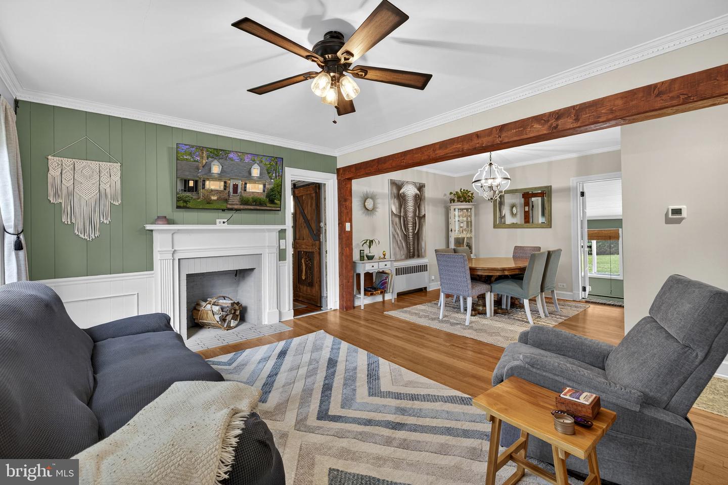 141 BLUE RIDGE ST, WARRENTON, Virginia 20186, 4 Bedrooms Bedrooms, ,3 BathroomsBathrooms,Residential,For sale,141 BLUE RIDGE ST,VAFQ2018232 MLS # VAFQ2018232