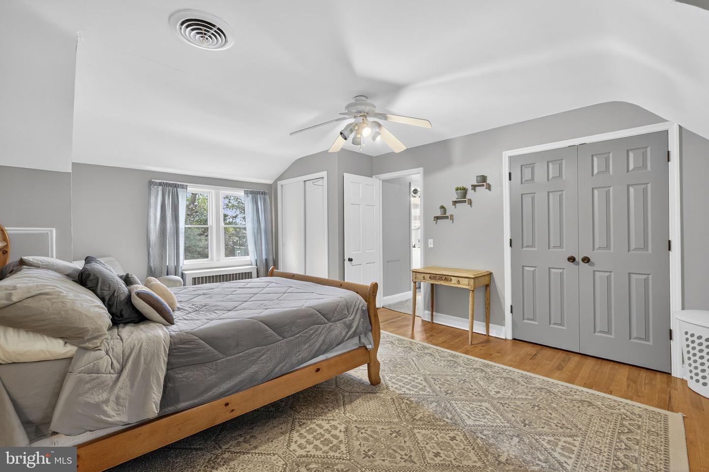 141 BLUE RIDGE ST, WARRENTON, Virginia 20186, 4 Bedrooms Bedrooms, ,3 BathroomsBathrooms,Residential,For sale,141 BLUE RIDGE ST,VAFQ2018232 MLS # VAFQ2018232
