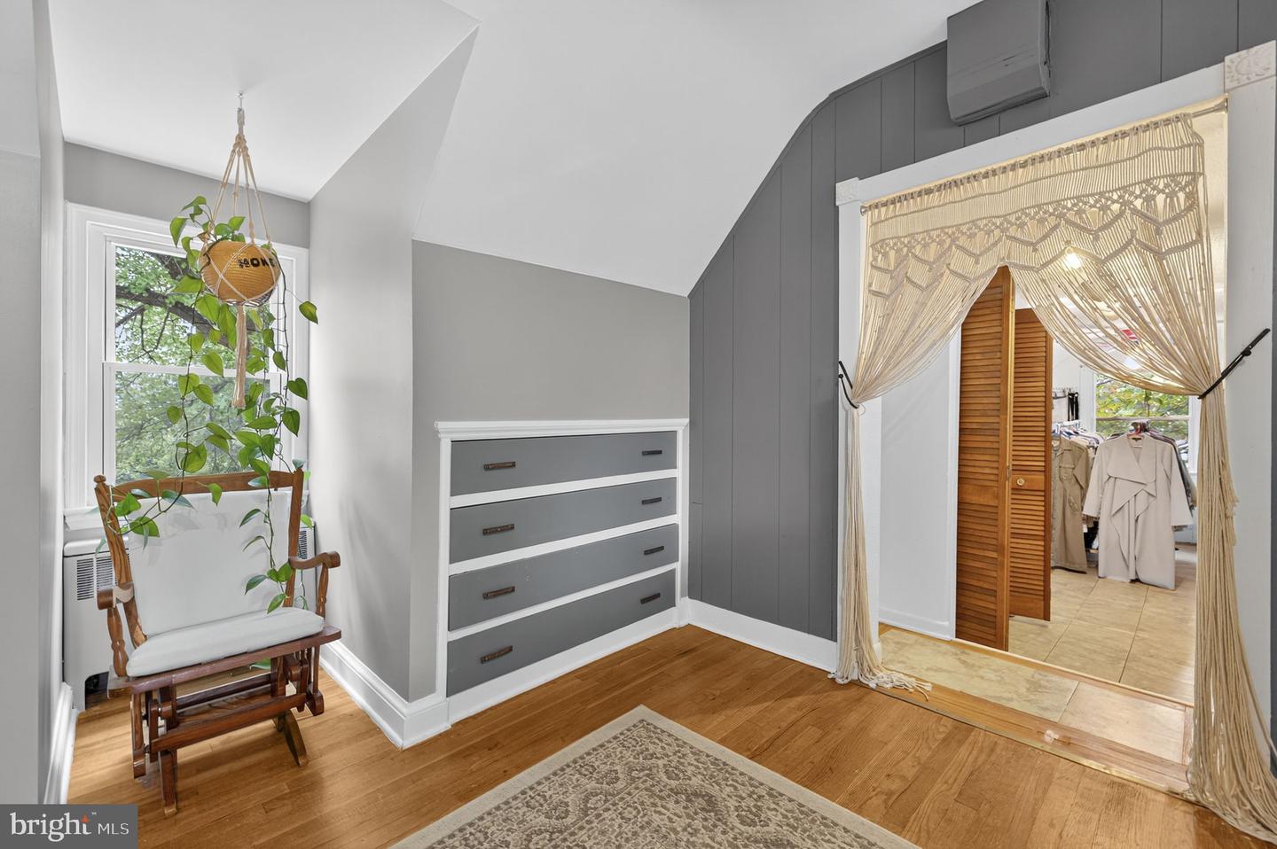 141 BLUE RIDGE ST, WARRENTON, Virginia 20186, 4 Bedrooms Bedrooms, ,3 BathroomsBathrooms,Residential,For sale,141 BLUE RIDGE ST,VAFQ2018232 MLS # VAFQ2018232