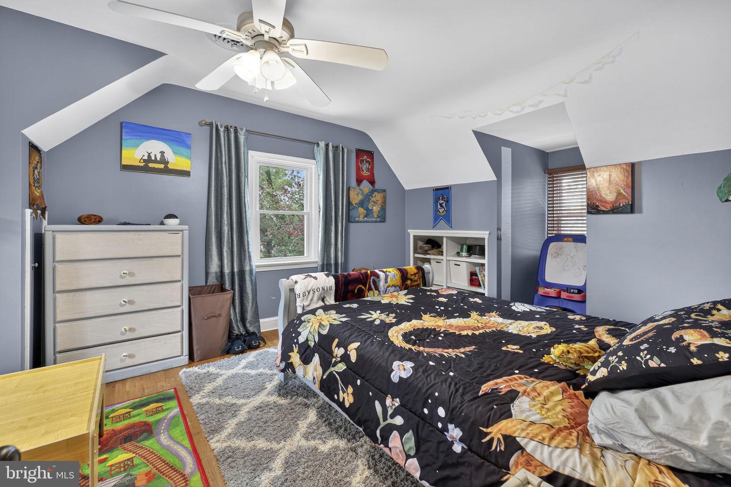 141 BLUE RIDGE ST, WARRENTON, Virginia 20186, 4 Bedrooms Bedrooms, ,3 BathroomsBathrooms,Residential,For sale,141 BLUE RIDGE ST,VAFQ2018232 MLS # VAFQ2018232