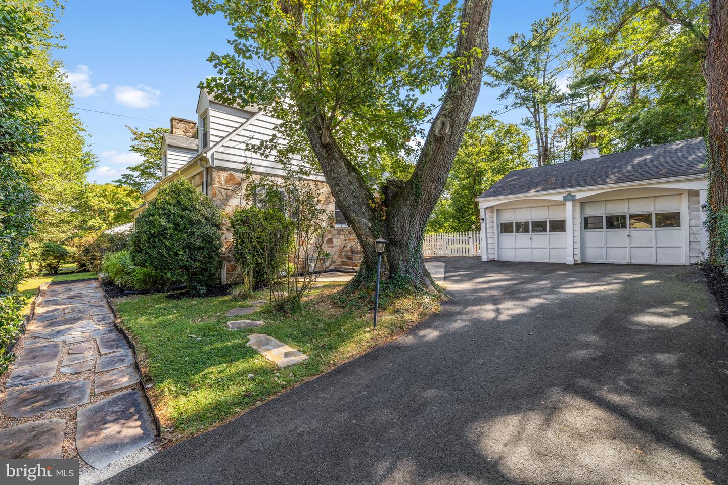 141 BLUE RIDGE ST, WARRENTON, Virginia 20186, 4 Bedrooms Bedrooms, ,3 BathroomsBathrooms,Residential,For sale,141 BLUE RIDGE ST,VAFQ2018232 MLS # VAFQ2018232