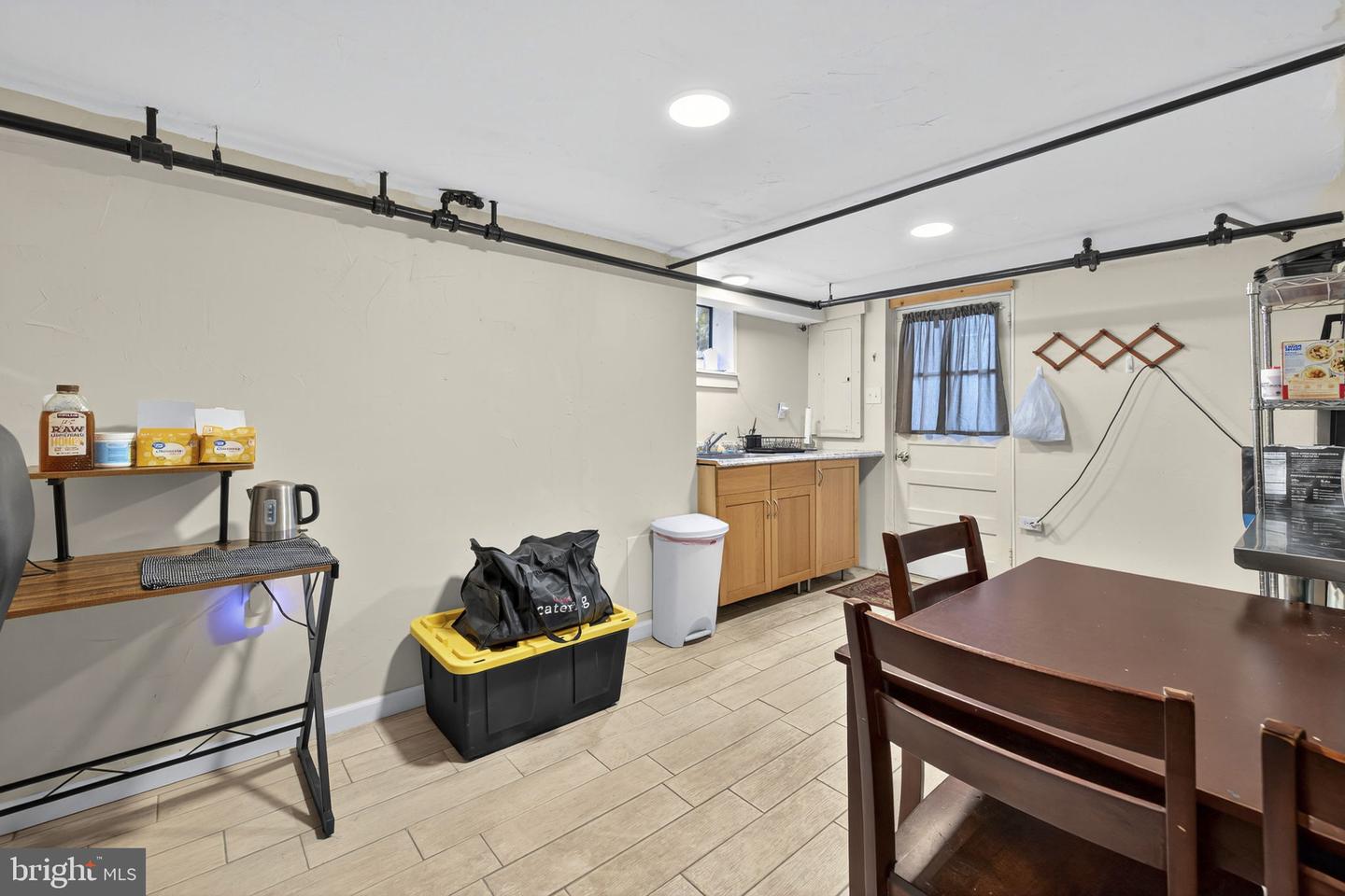 141 BLUE RIDGE ST, WARRENTON, Virginia 20186, 4 Bedrooms Bedrooms, ,3 BathroomsBathrooms,Residential,For sale,141 BLUE RIDGE ST,VAFQ2018232 MLS # VAFQ2018232