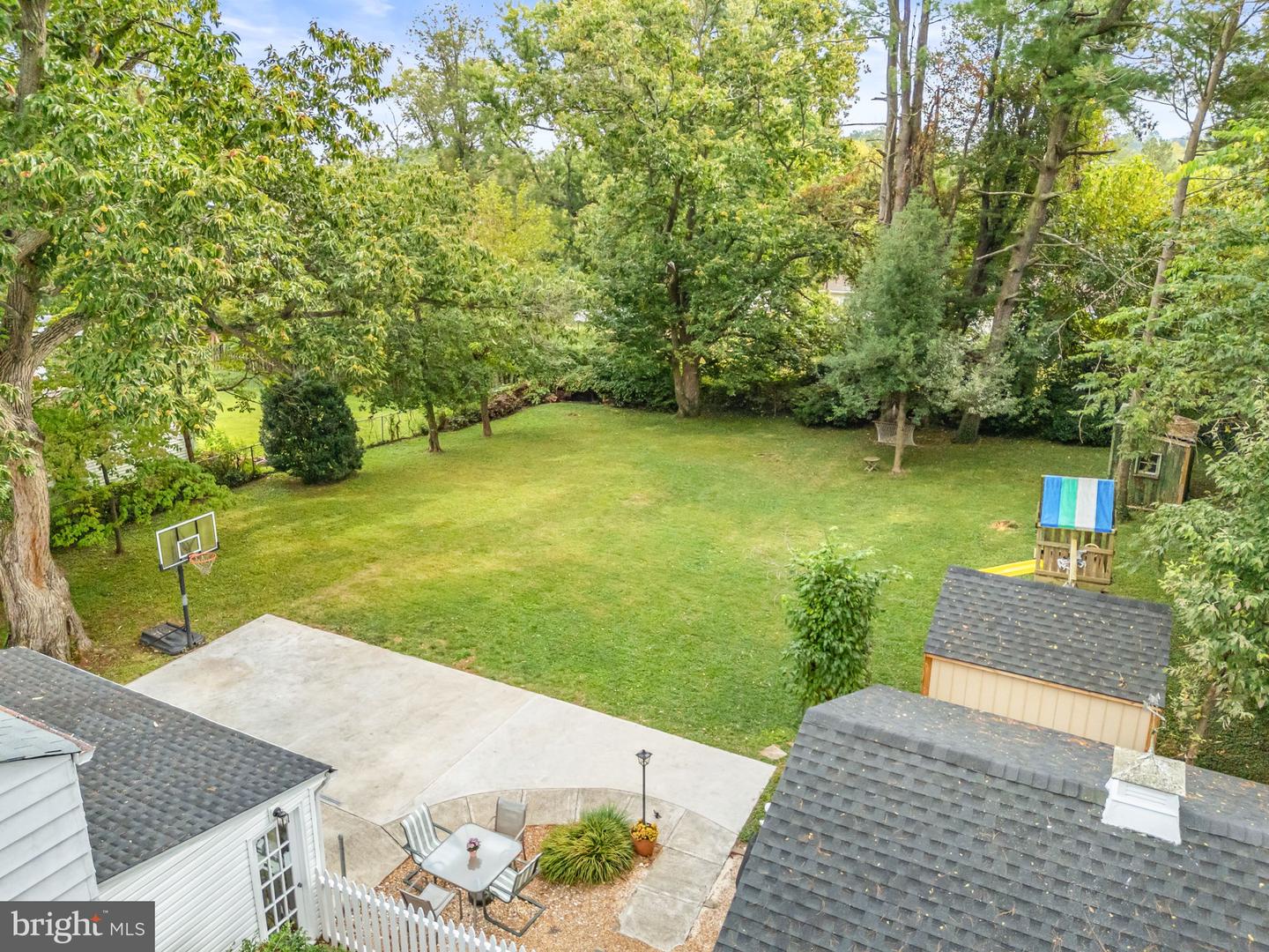 141 BLUE RIDGE ST, WARRENTON, Virginia 20186, 4 Bedrooms Bedrooms, ,3 BathroomsBathrooms,Residential,For sale,141 BLUE RIDGE ST,VAFQ2018232 MLS # VAFQ2018232